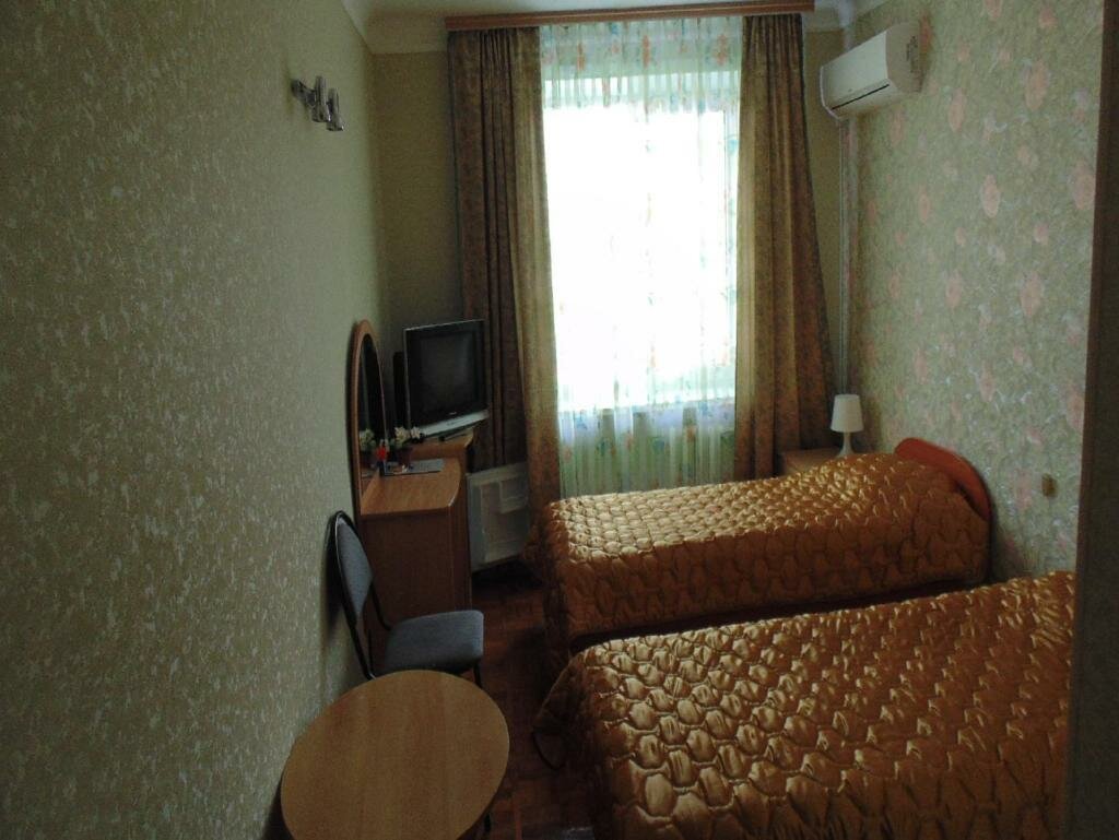 Гостиница Никопол Шахты-177