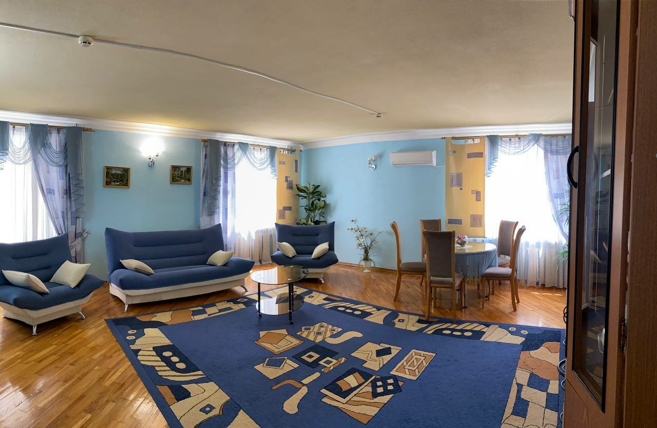 Гостиница Никопол Шахты-30