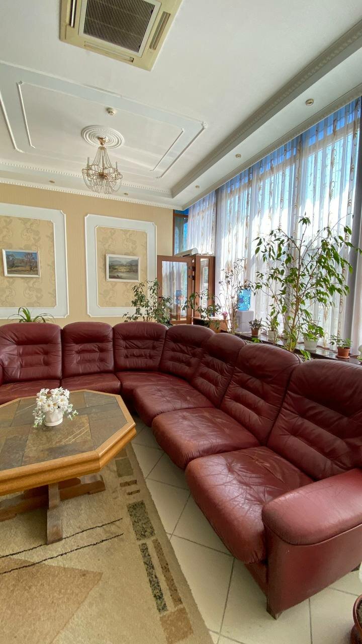 Гостиница Никопол Шахты-67