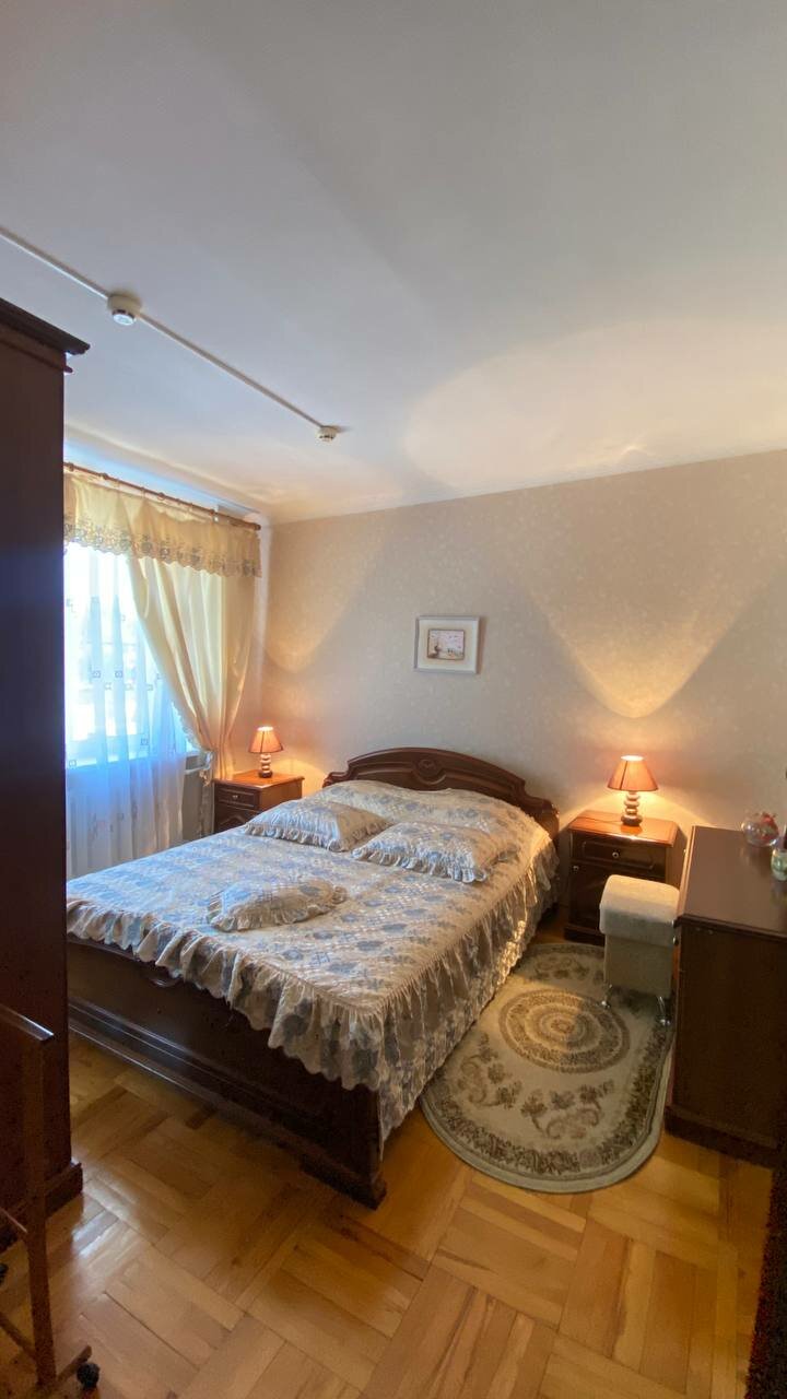 Гостиница Никопол Шахты-48