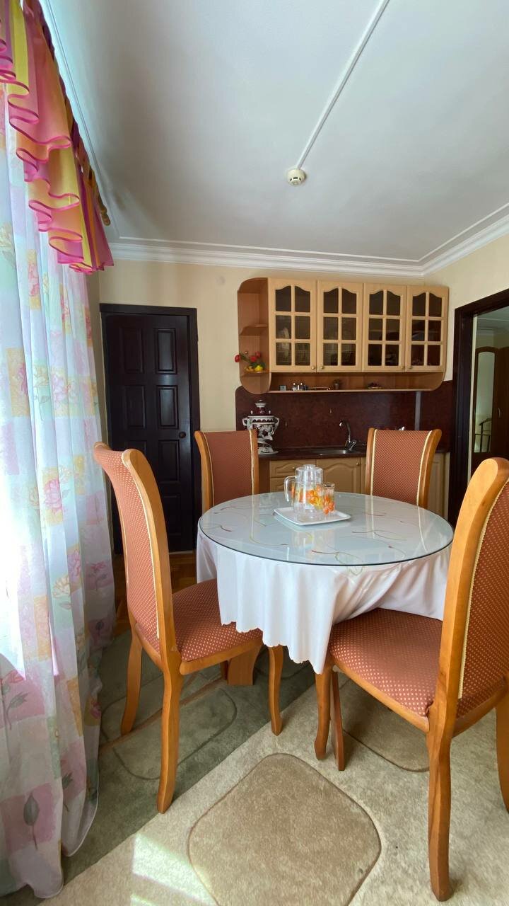 Гостиница Никопол Шахты-32