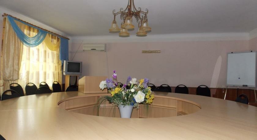 Гостиница Никопол Шахты-129