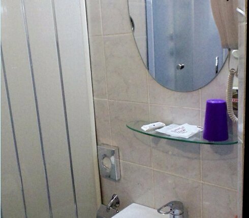 Гостиница Никопол Шахты-143