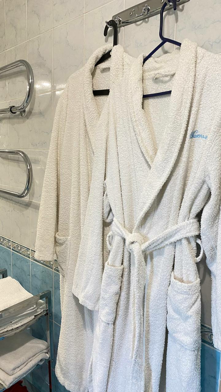 Гостиница Никопол Шахты-42