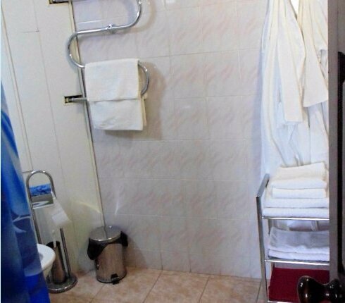 Гостиница Никопол Шахты-174