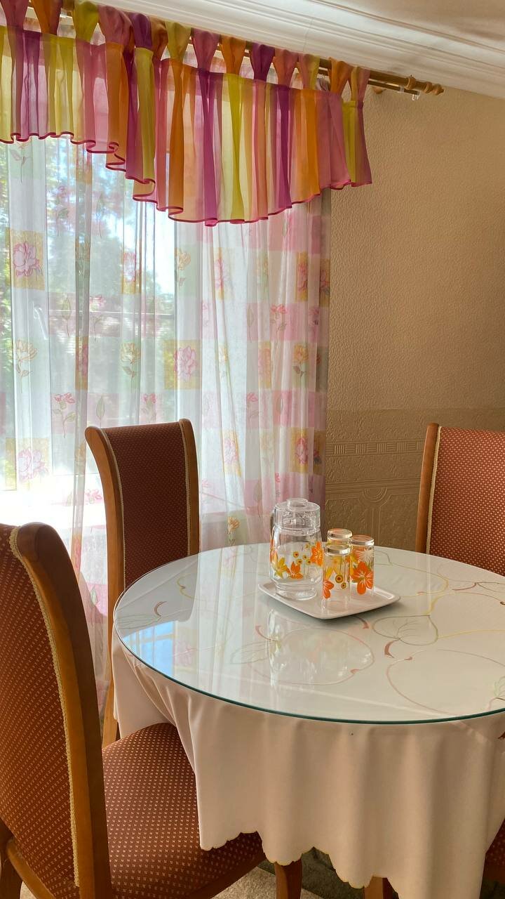 Гостиница Никопол Шахты-36