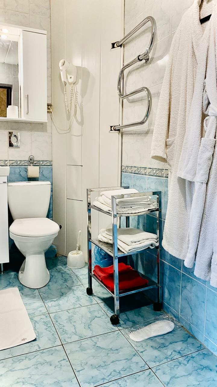 Гостиница Никопол Шахты-27