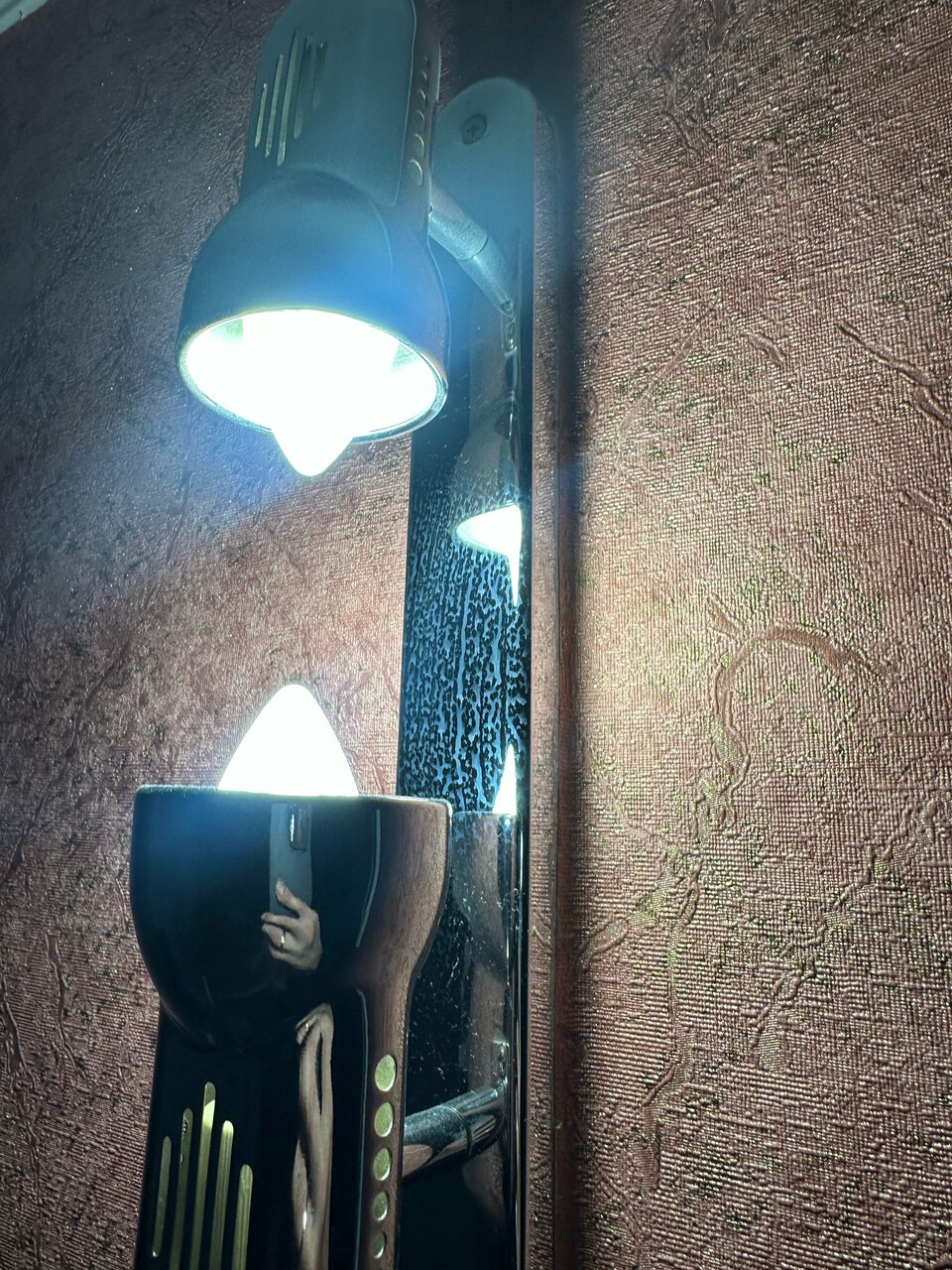 Гостиница Никопол Шахты-215