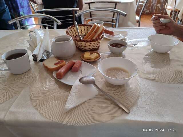 Гостиница Никопол Шахты-205