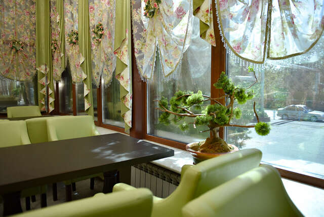 Гостиница Никопол Шахты-80