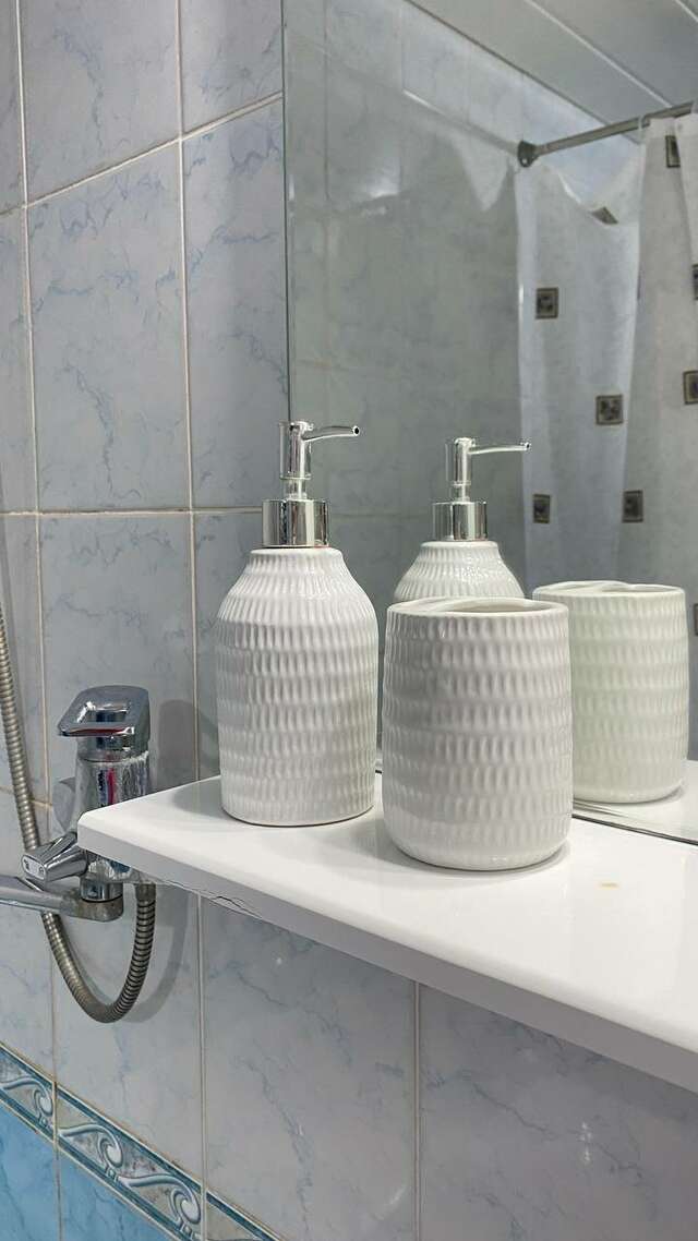 Гостиница Никопол Шахты-32