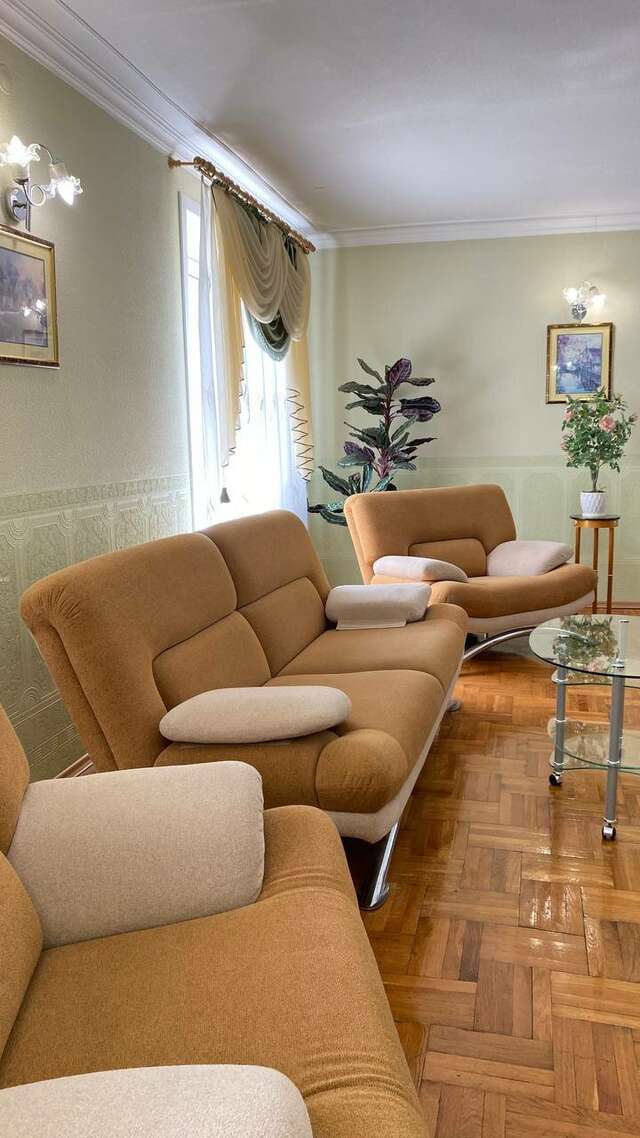 Гостиница Никопол Шахты-25