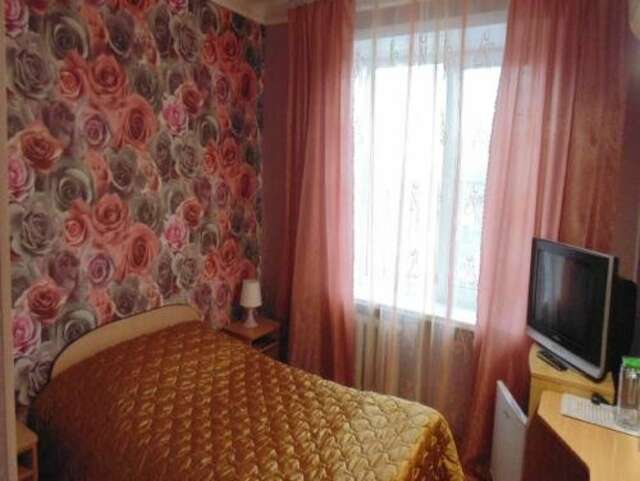 Гостиница Никопол Шахты-169