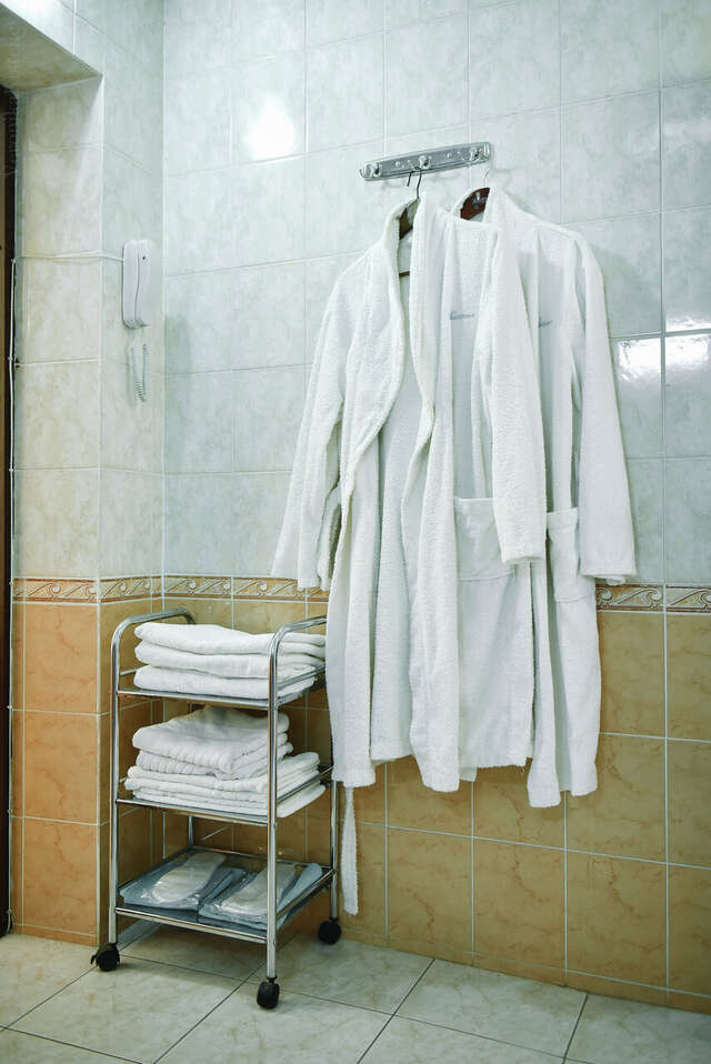 Гостиница Никопол Шахты-97