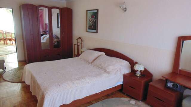 Гостиница Никопол Шахты-121