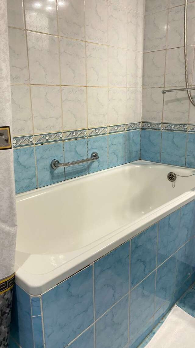 Гостиница Никопол Шахты-38