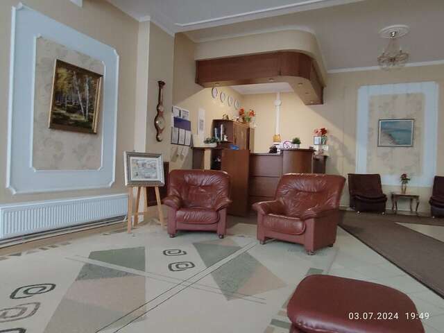 Гостиница Никопол Шахты-221