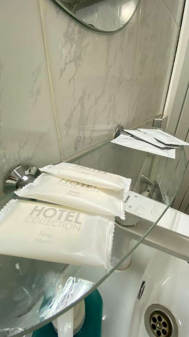 Гостиница Никопол Шахты-30