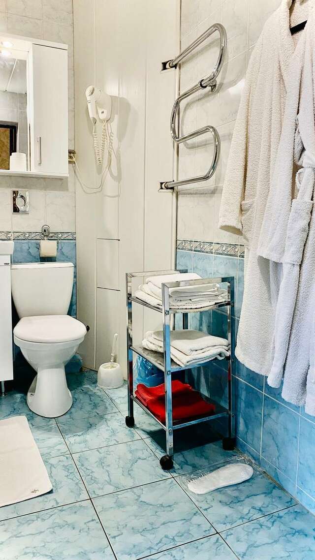 Гостиница Никопол Шахты-26