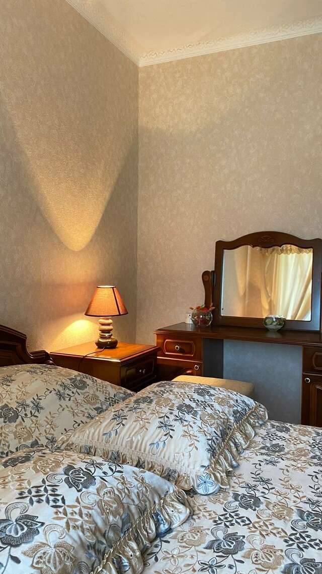 Гостиница Никопол Шахты-49